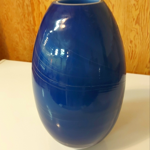 Artisan Handmade Glass Vase in Blue - Picture 5 of 9